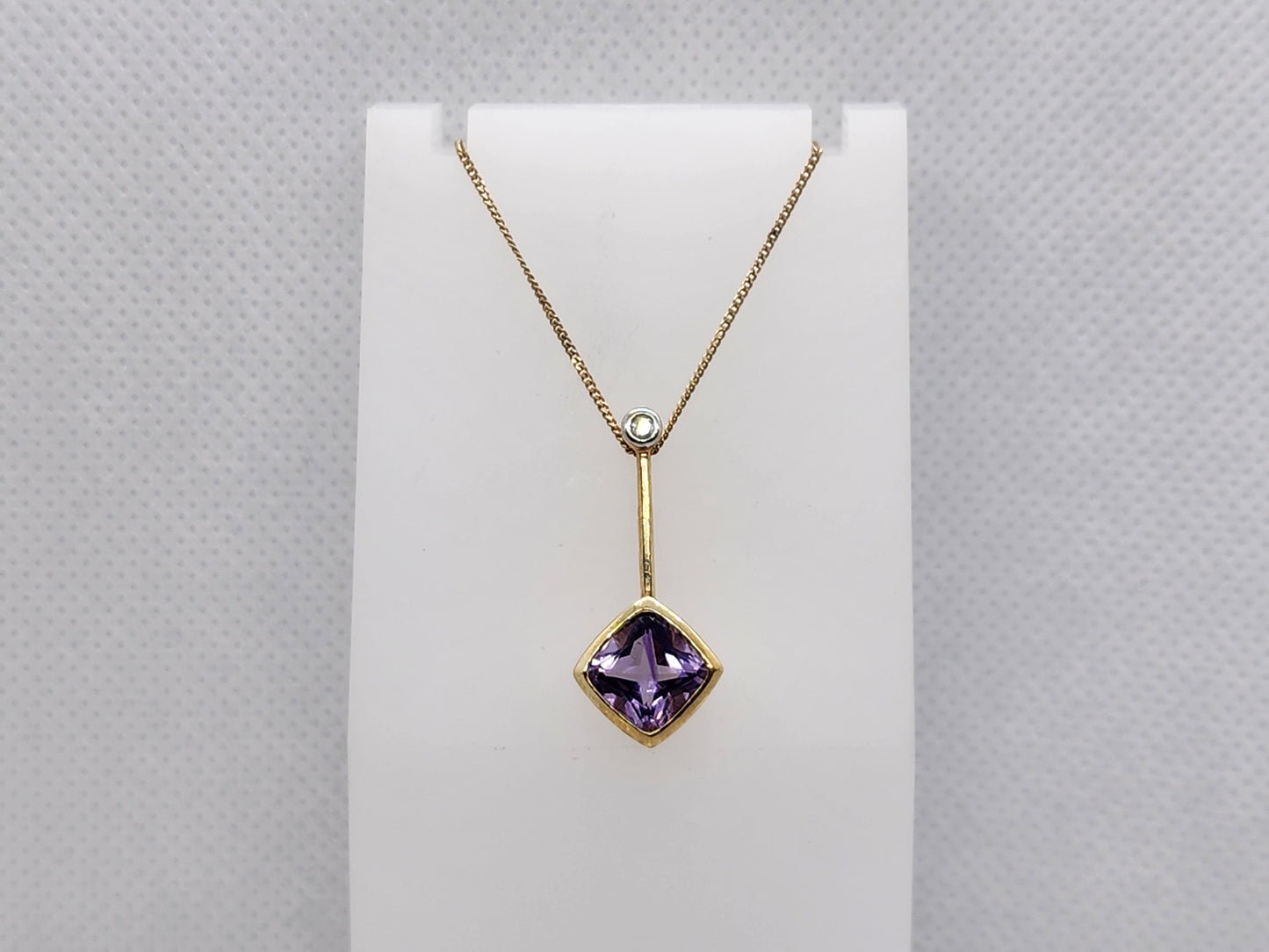10KY MYSTIC TOPAZ & DIAMOND NECKLACE