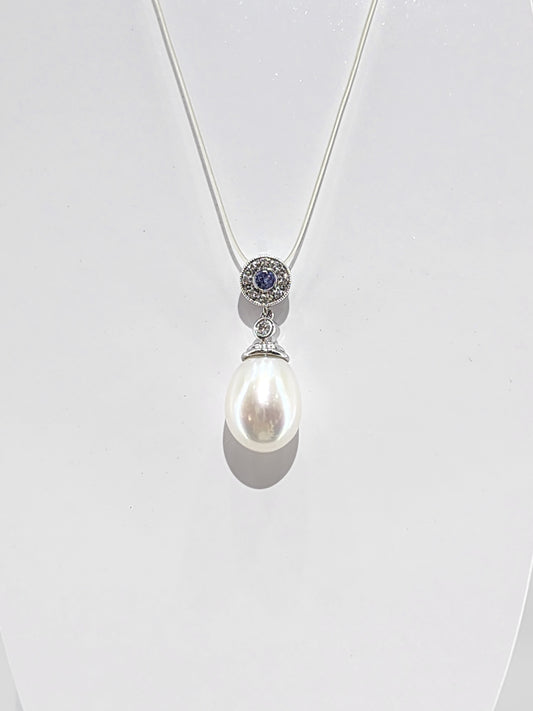 10K white gold pearl, diamond and tanzanite pendant  18347