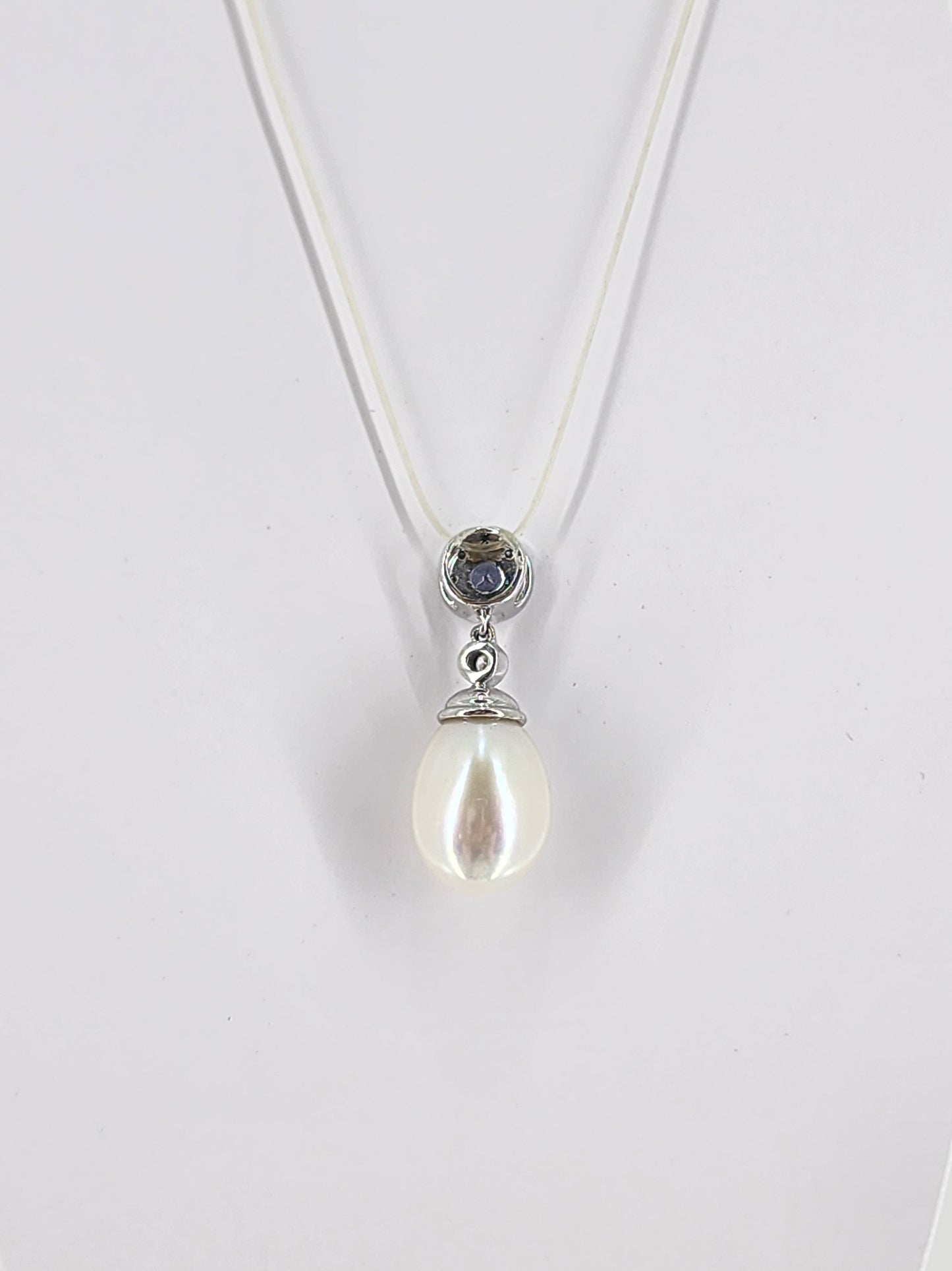 10K white gold pearl, diamond and tanzanite pendant  18347